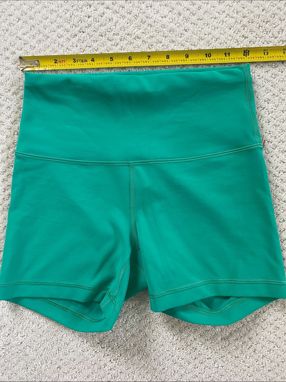 LULULEMON WUNDER UNDER SHORTS